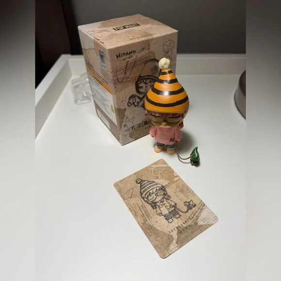 100% PopMart Hirono Echo series - Picture 2 of 2